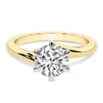 Golden Seraphina Twist — Modern Solitaire Brilliance